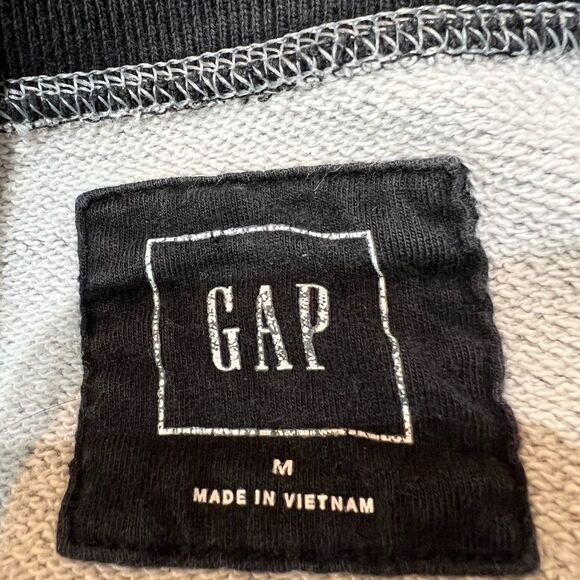 GAP Gray and Black Crewneck Sweatshirt size M - Picture 4 of 5